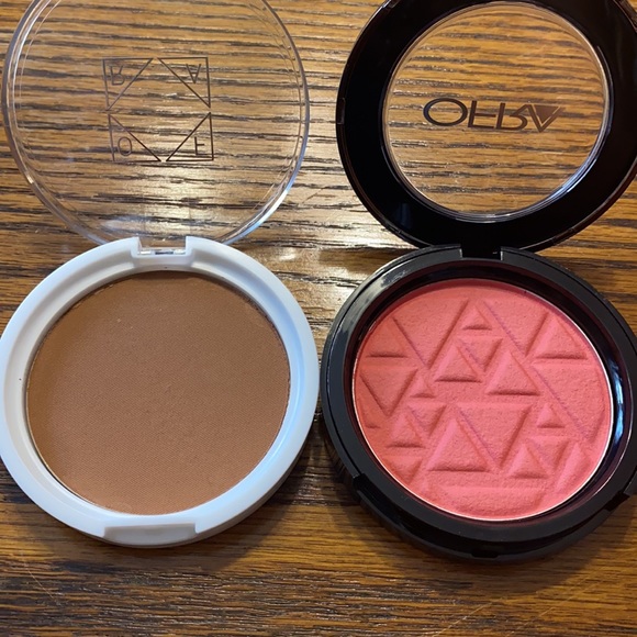 OFRA bundle - Picture 2 of 3